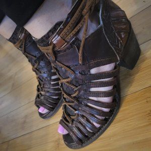 Freebird Wazee size 8